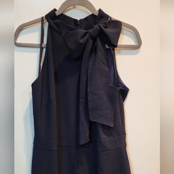 VINCE CAMUTO NWT Bow Neck Halter Jumpsuit Size 12 Navy - Picture 9 of 9